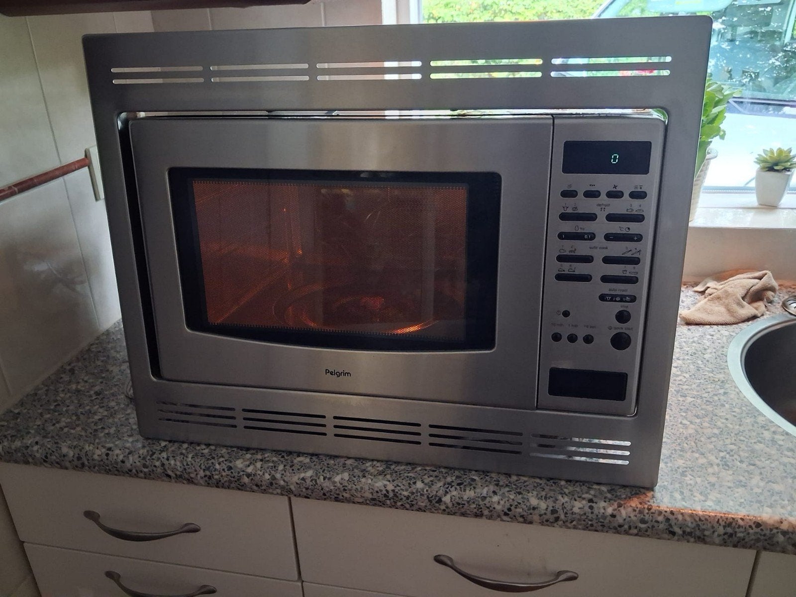 goede inbouw combi magnetron zie beschrijving, Witgoed en Apparatuur, Magnetrons, Ophalen, Inbouw