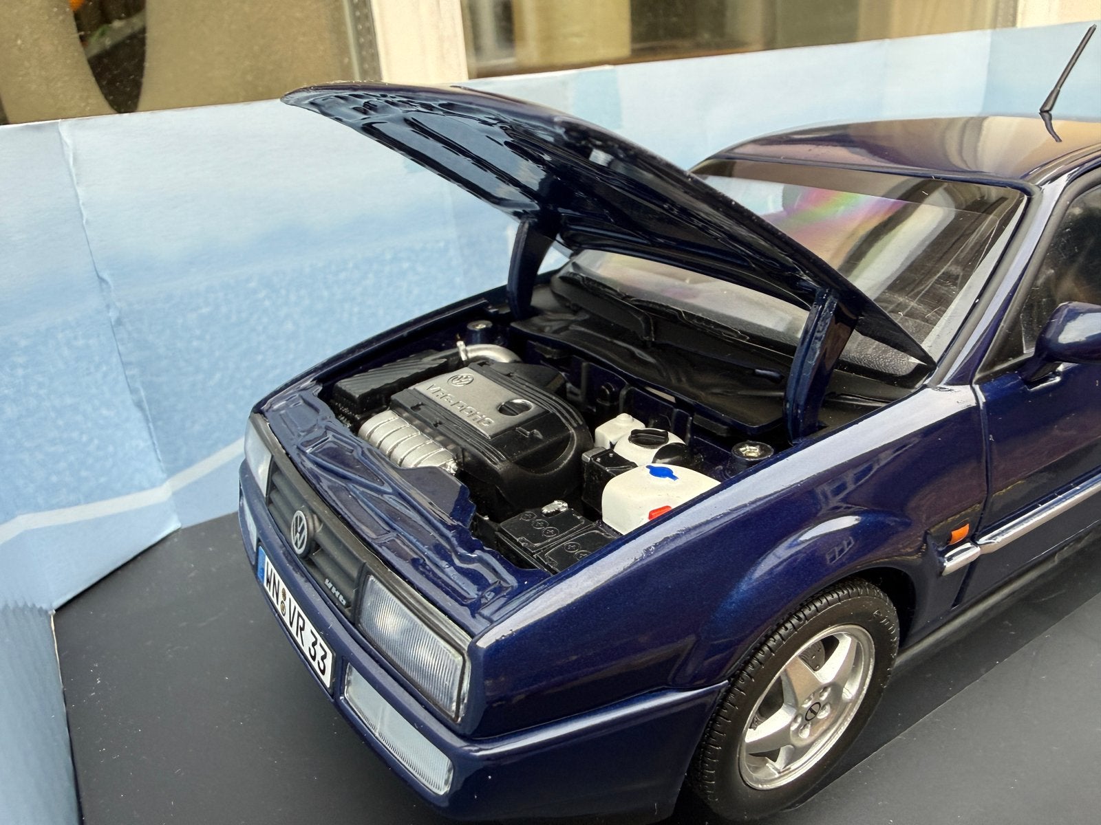 1:18 Volkswagen Corrado VR6 blauw 1992 Revell 08878, Hobby en Vrije tijd, Auto, Shop@carrera-toys.com, Revell, Rennbahn Allee 1, Puch / Salzburg 5412