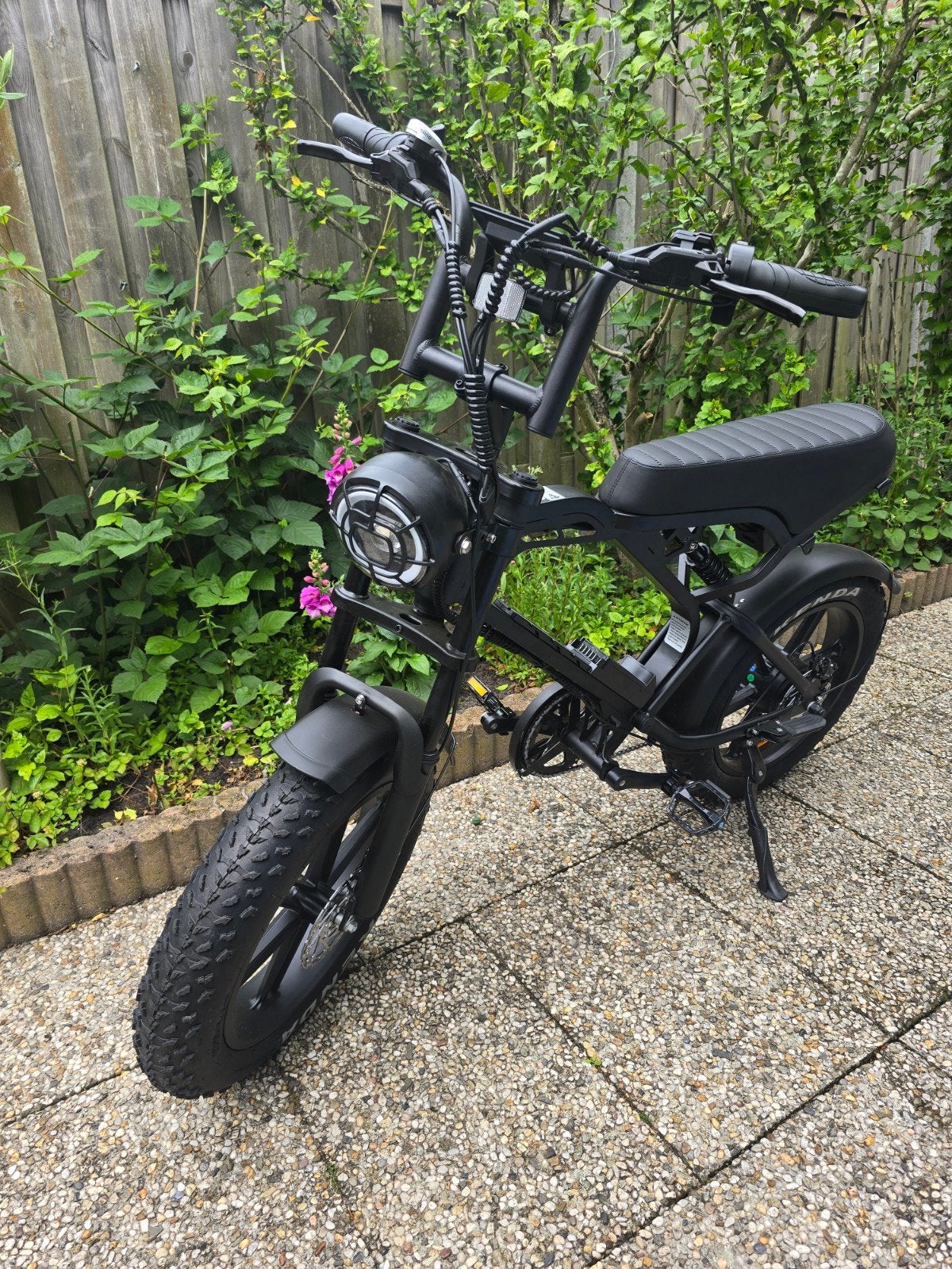 Zo goed als nieuwe fatbike v20 pro met alarm, Fietsen en Brommers, Ophalen, Zo goed als nieuw, 50 km per accu of meer