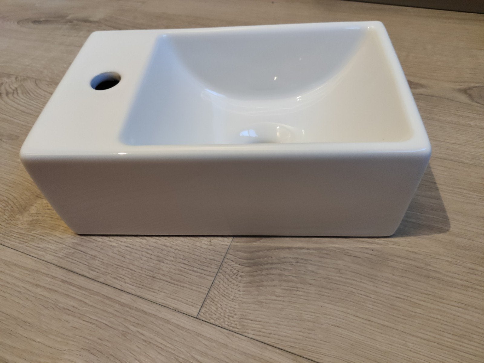 Klein fonteintje wc, kraangat links, Doe-het-zelf en Verbouw, Sanitair, Ophalen, Nieuw, Toilet