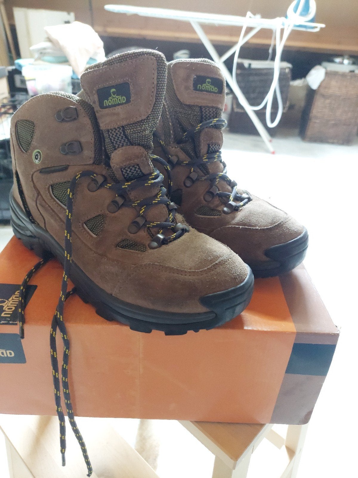 Nomad Wandelschoenen - Zo goed als nieuw maat 40, Sport en Fitness, Bergsport en Wandelen, Ophalen, Zo goed als nieuw, Schoenen