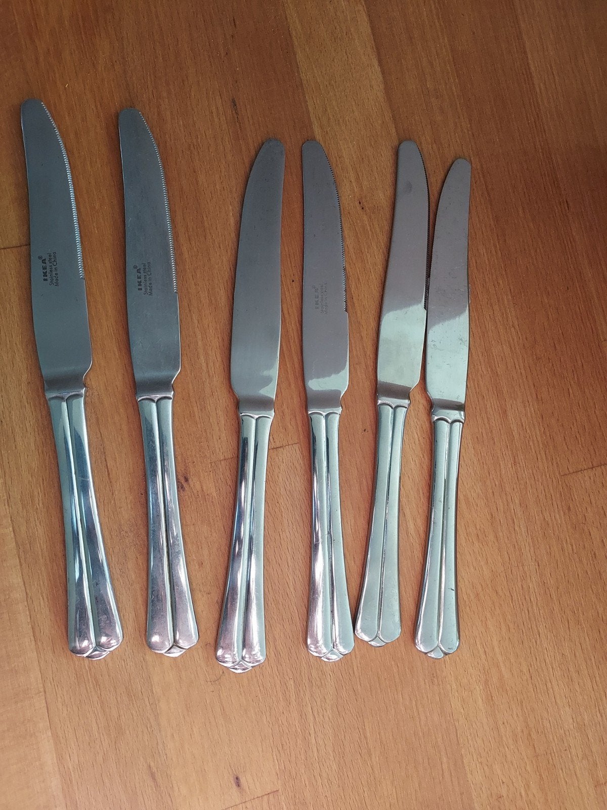 Ikea svit 6 dinermessen, Huis en Inrichting, Gebruikt, Los bestek, Ophalen of Verzenden, Rvs of Chroom