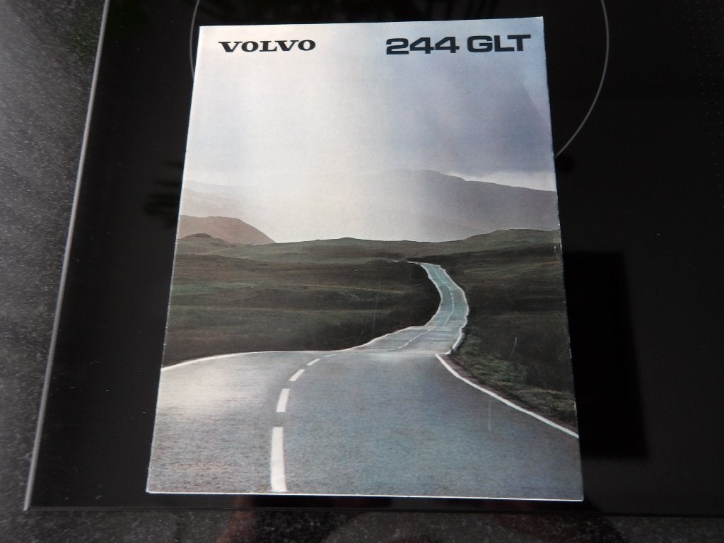 Volvo 244 GLT Brochure, Volvo, Zo goed als nieuw, Volvo, Ophalen of Verzenden