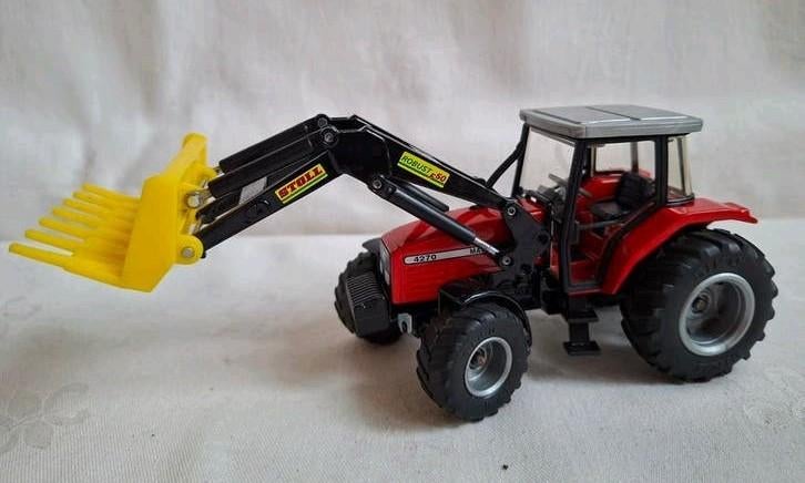 SIKU 3555 Massey Ferguson Stoll Frontlader 4270 1:32, Ophalen of Verzenden, Zo goed als nieuw, Tractor of Landbouw, SIKU