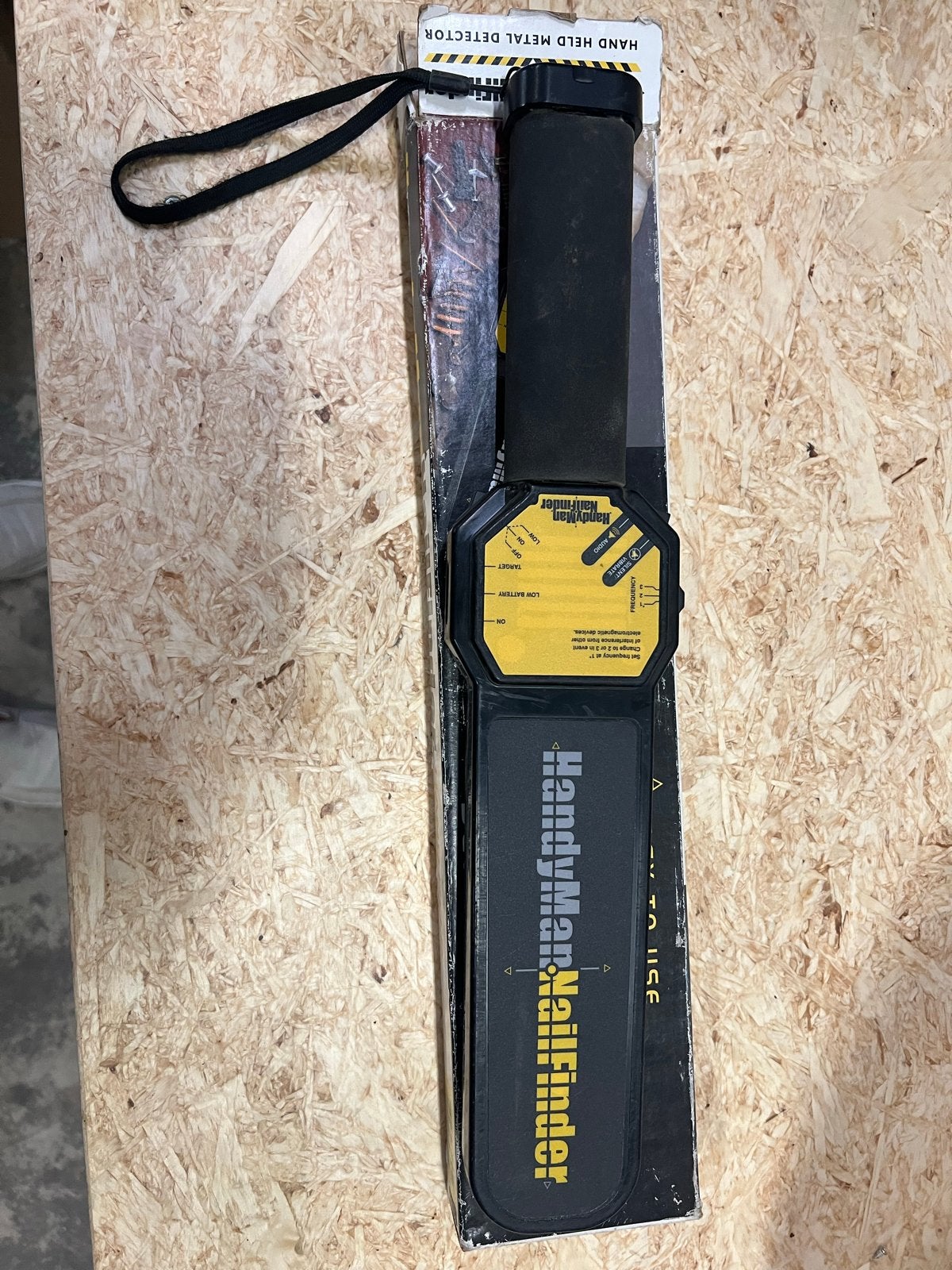 Handyman Nailfinder Handheld Metaaldetector, Hobby en Vrije tijd, Metaaldetectors, Ophalen, Zo goed als nieuw, 30 cm of minder