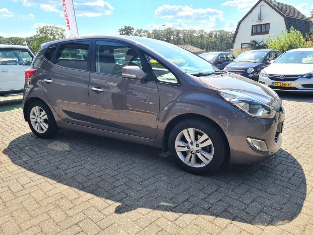 Hyundai ix20 1.4i i-Vision Pano Trekhaak (bj 2012), Auto's, Hyundai, Euro 5, Gebruikt, 4 cilinders, 1153 kg