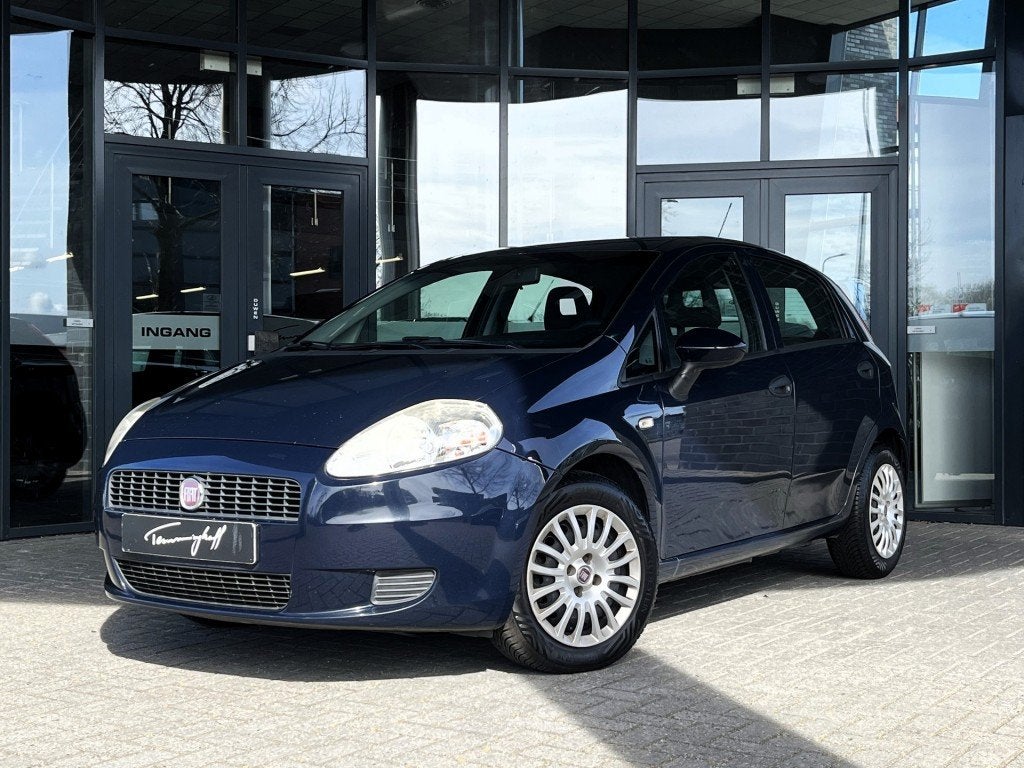 Fiat PUNTO 1.3 M-JET ACTUAL AIRCO -  ORG. NL - NW. APK - HAN, Auto's, Voorwielaandrijving, Euro 5, Gebruikt, 4 cilinders