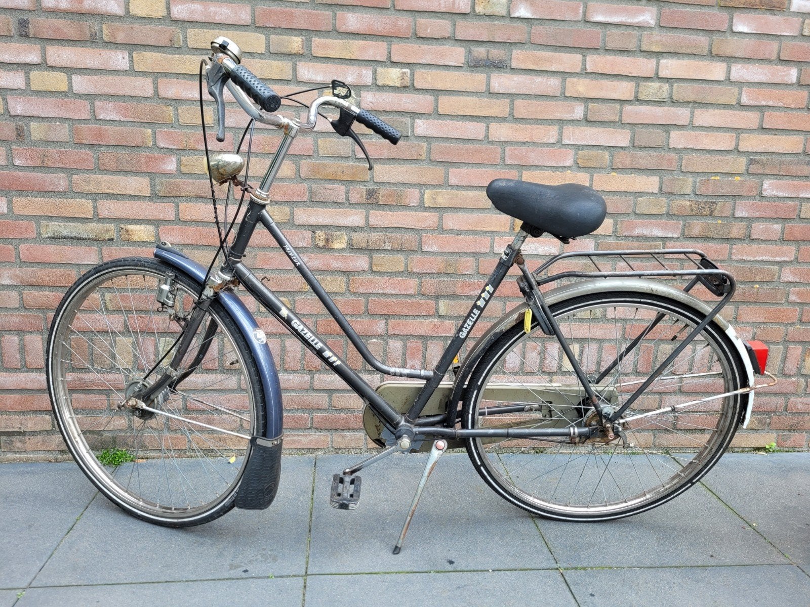 gazelle primeur 3 versnellingen 54 cm frame verlichting., Fietsen en Brommers, Ophalen, Versnellingen, Gazelle, Trommelrem