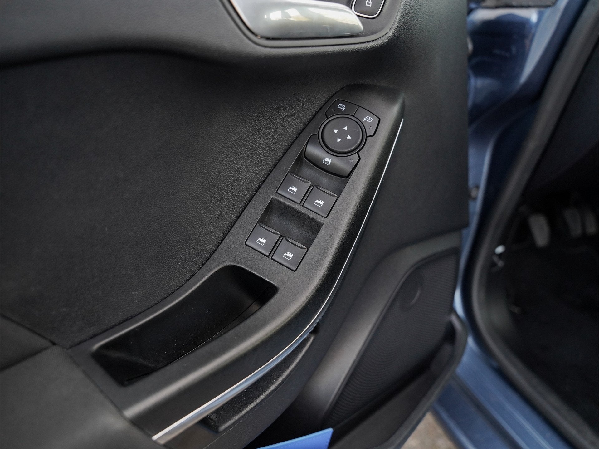 Foto 31 van Ford Fiesta 100pk EcoBoost Titanium |Climate Control |Apple