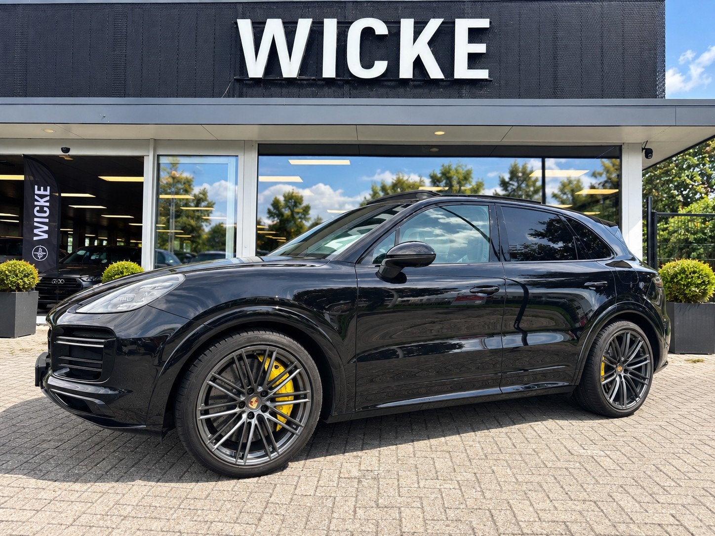 Porsche Cayenne 4.0 Turbo S E-Hybrid 680 PK Pano Softclose S, Automaat, 14 kWh, Gebruikt, 3000 kg