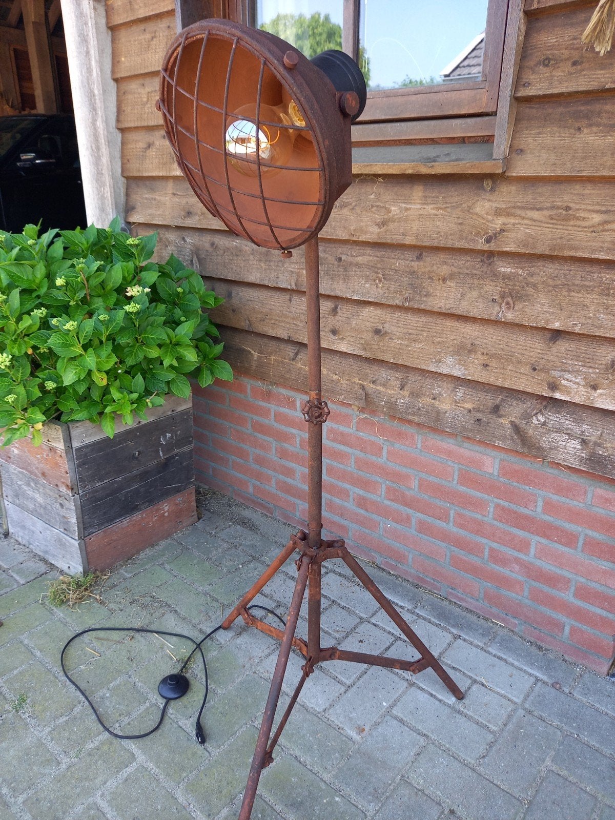Industriële Vloerlamp - Roestige Stijl, Ophalen of Verzenden, Gebruikt, Metaal, 150 tot 200 cm