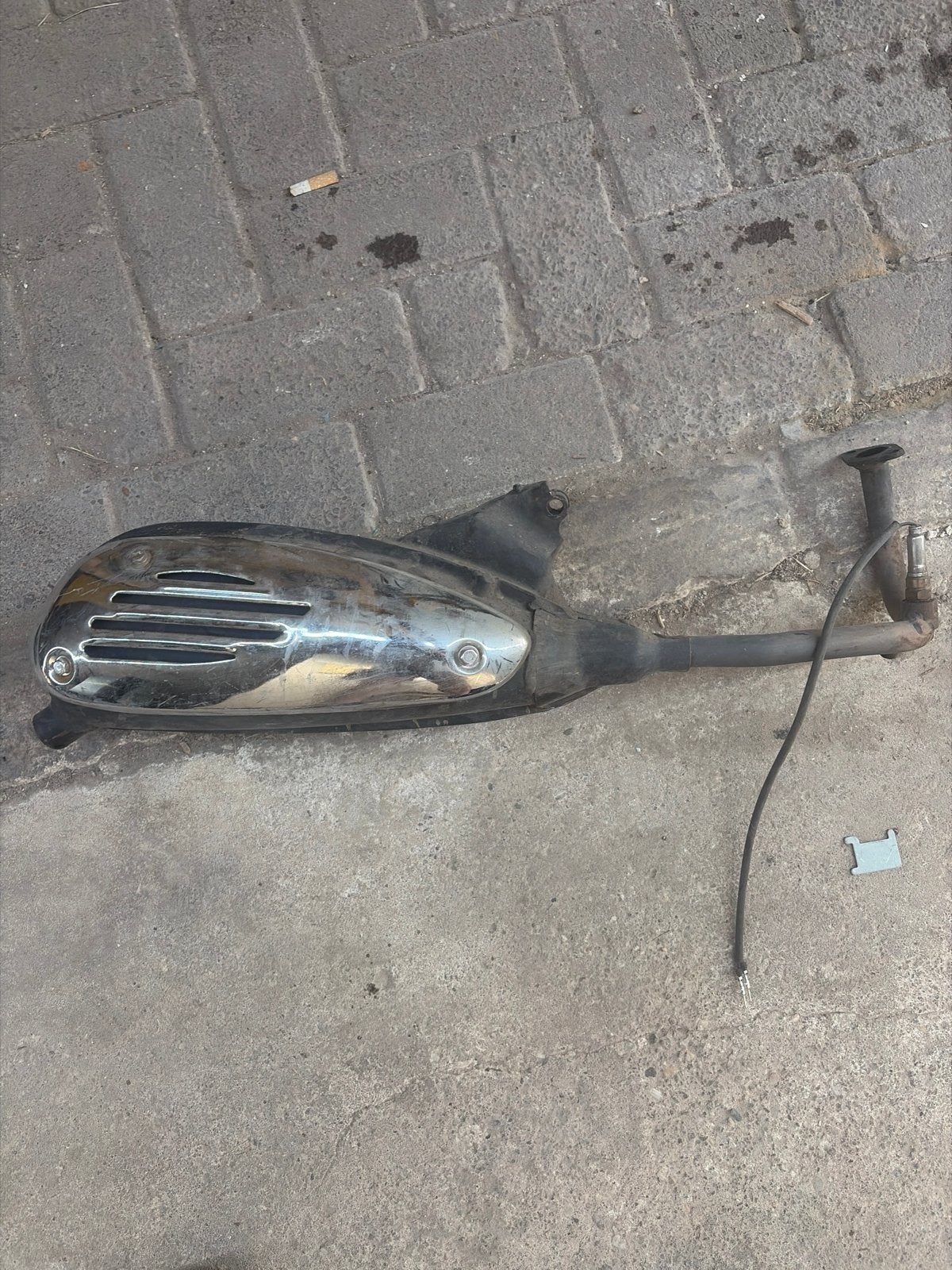 Scooter uitlaat 4 takt GY6 - Gebruikt, Fietsen en Brommers, Brommeronderdelen | Scooters, Ophalen of Verzenden, Gebruikt, Uitlaat
