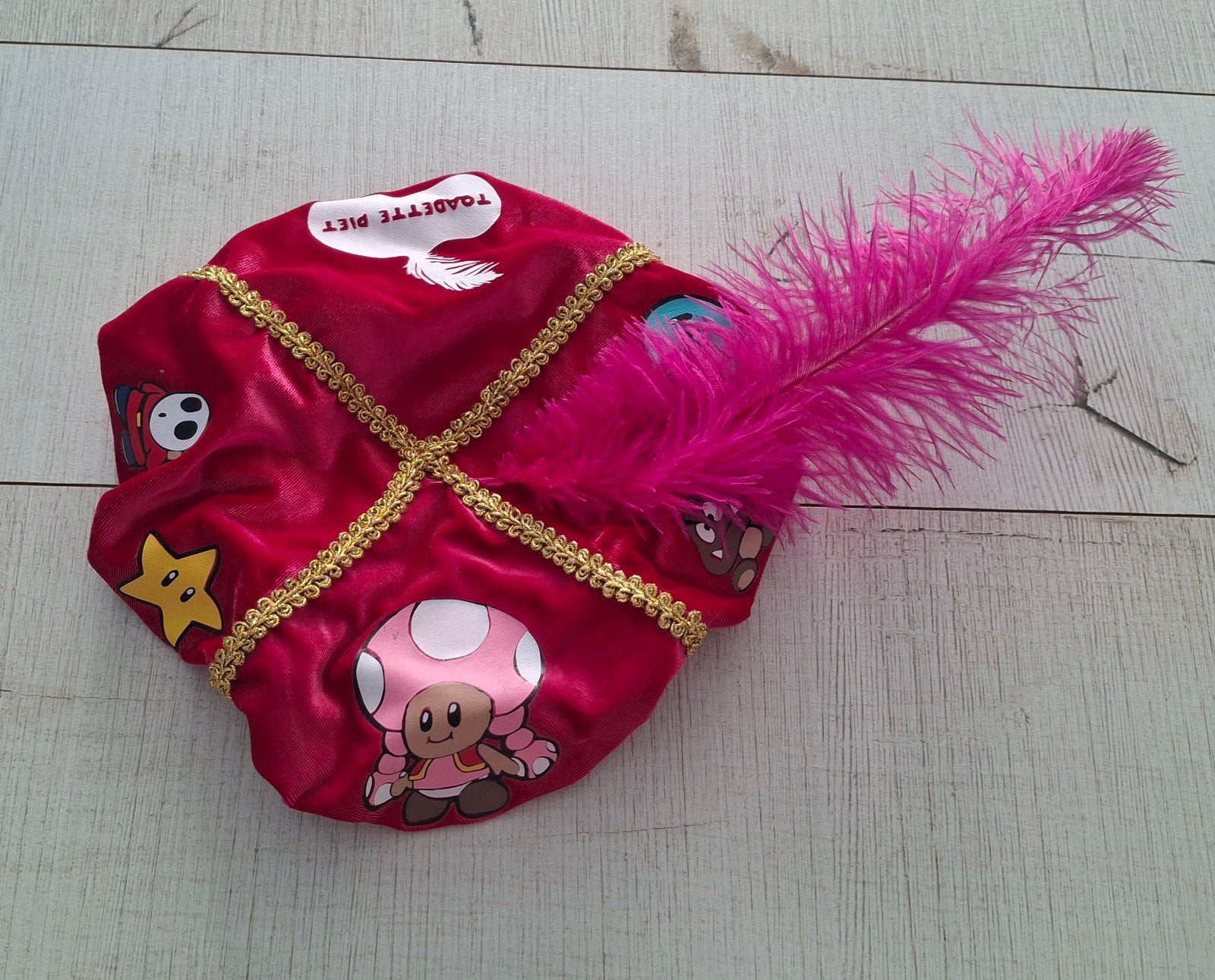Super Mario Toadette pietenmuts, Ophalen of Verzenden, Nieuw, Jongen of Meisje