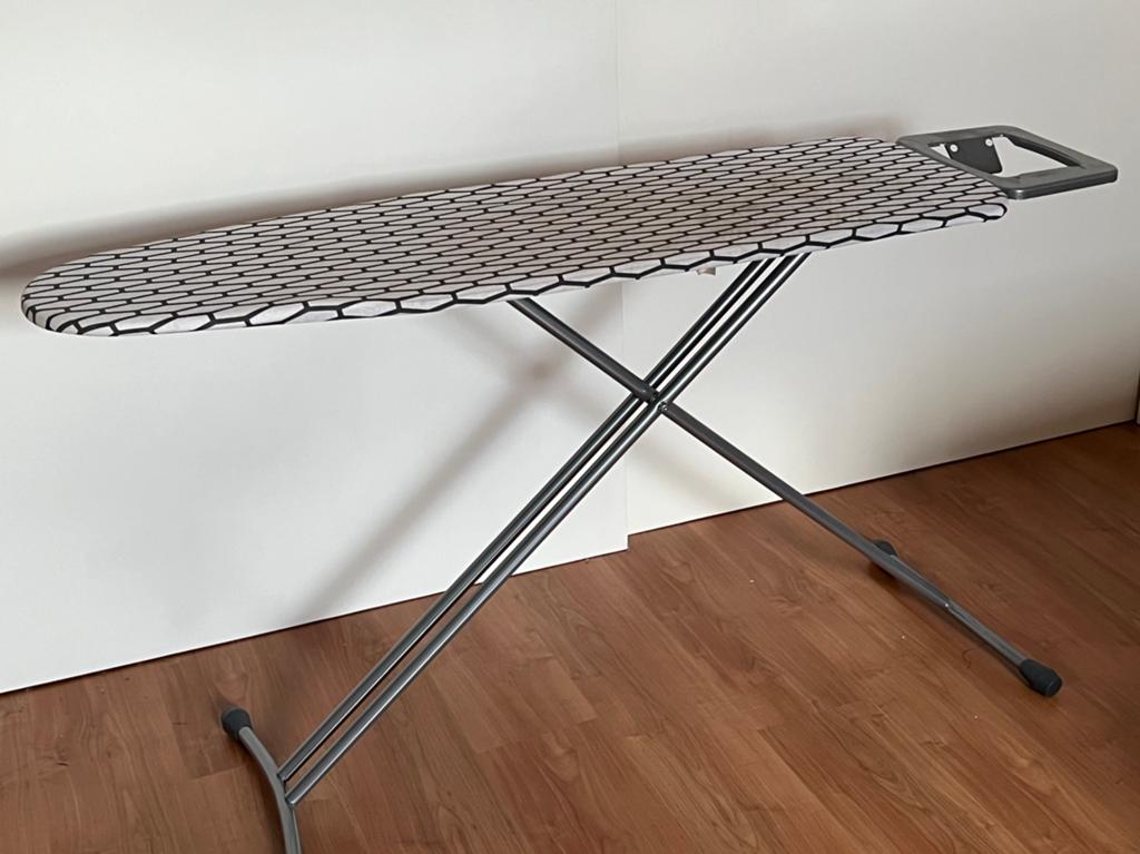 Strijkplank IKEA, Witgoed en Apparatuur, Strijkijzers en Strijkplanken, Ophalen, Gebruikt
