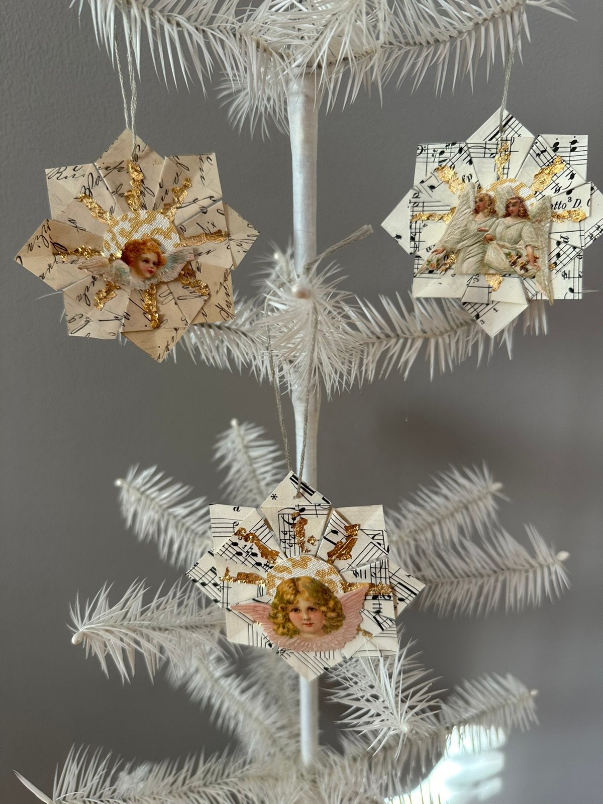 Brocante kerstversiering feathertree, Ophalen of Verzenden, Zo goed als nieuw