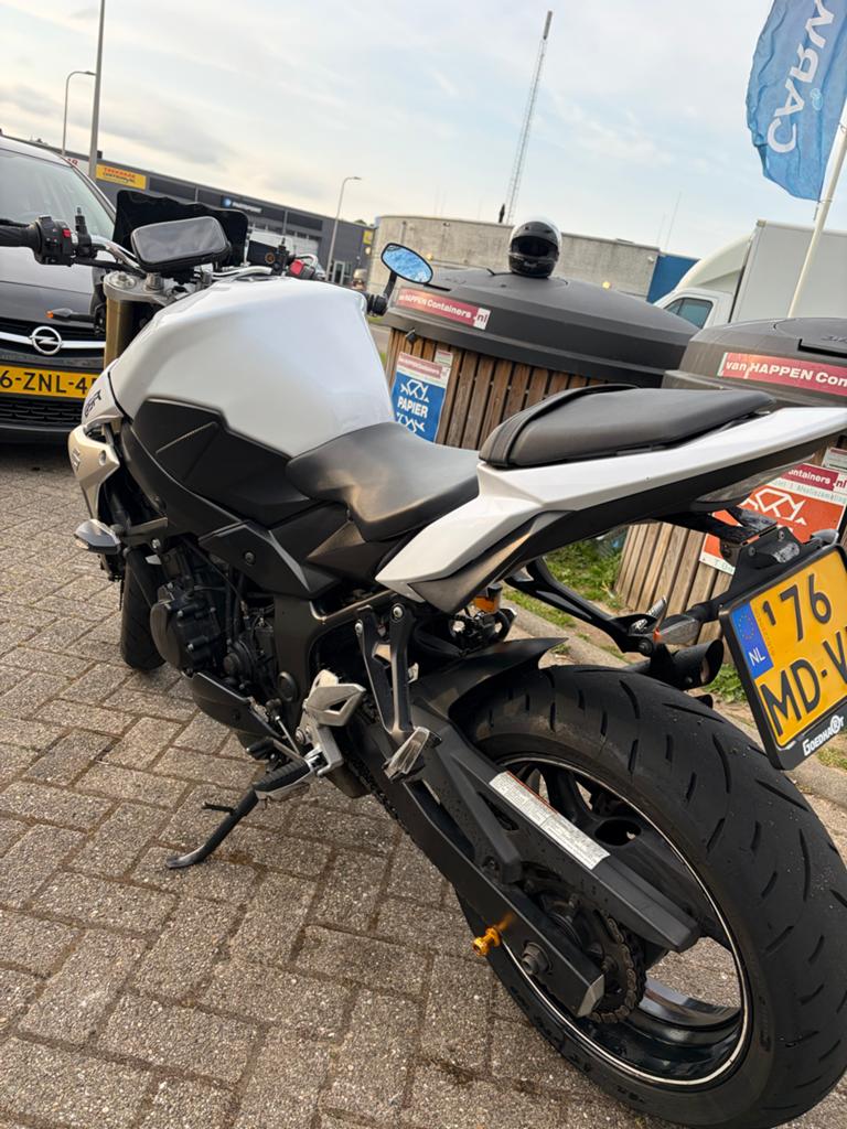 Suzuki GSR 750 - Nette Naked Bike 2011, Motoren, Motoren | Suzuki, 750 cc, Sportuitlaat, Occasion, 4 cilinders