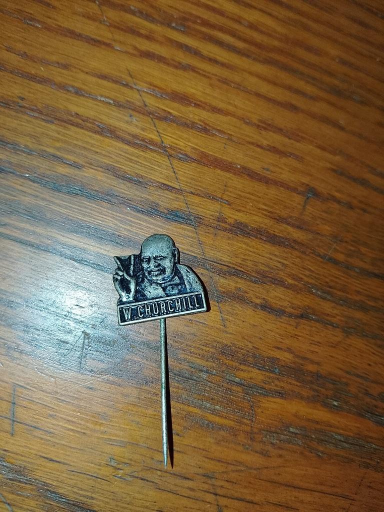 W Churchill pin, Verzamelen, Speldjes, Pins en Buttons, Verzenden, Gebruikt, Overige onderwerpen, Speldje of Pin