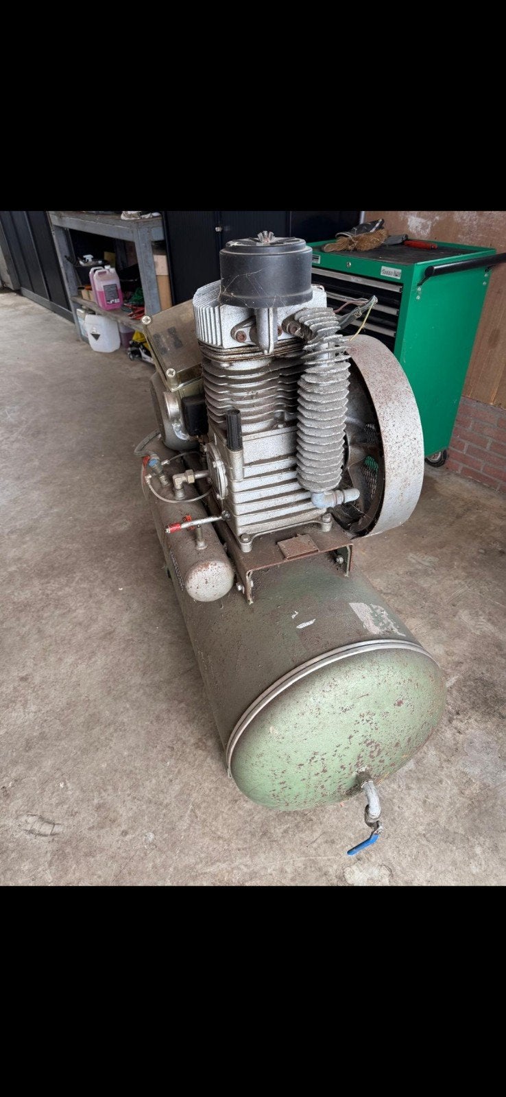 Compressor Creemers -CST 600 te koop, Doe-het-zelf en Verbouw, Compressors, 100 liter of meer, Ophalen, Gebruikt, 10 bar of meer