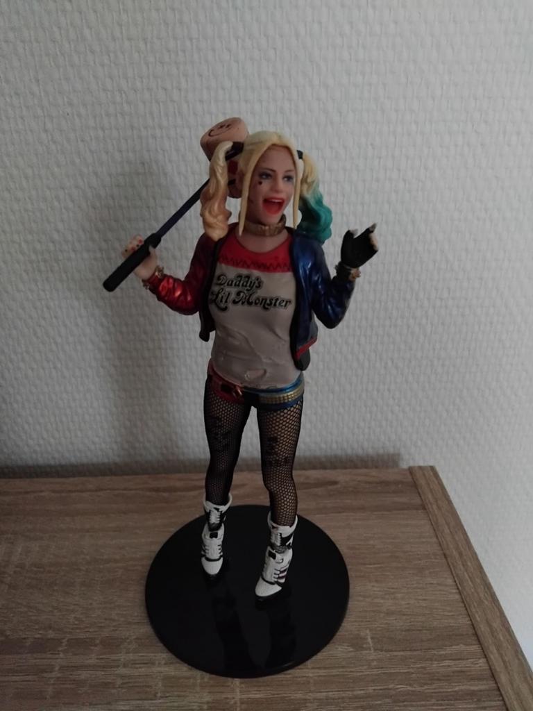 Harley Quinn Suicide Squad beeldje met hamer, Ophalen of Verzenden, Zo goed als nieuw