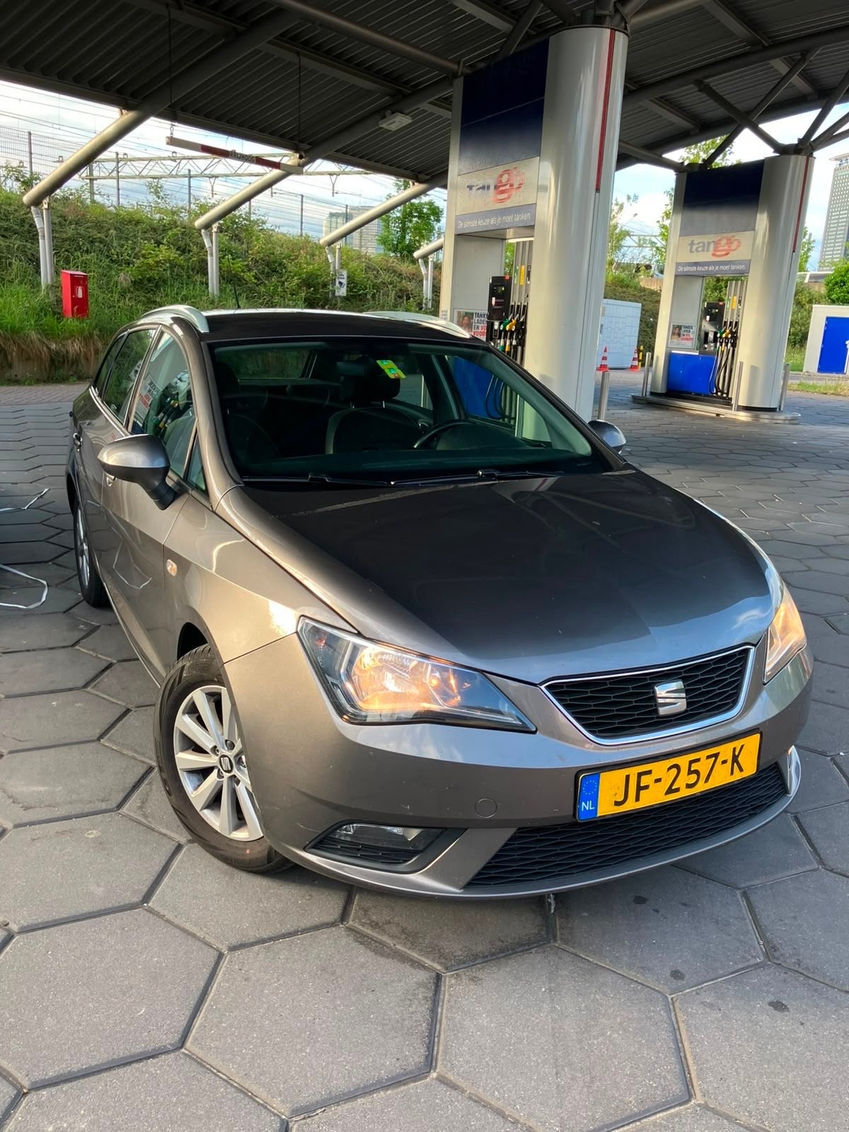 Seat Ibiza 1.4 TDI 66KW ST 2016 Grijs| Carplay| New distrib, Auto's, Seat, Particulier, Ibiza, ABS, Airbags, Airconditioning, Alarm