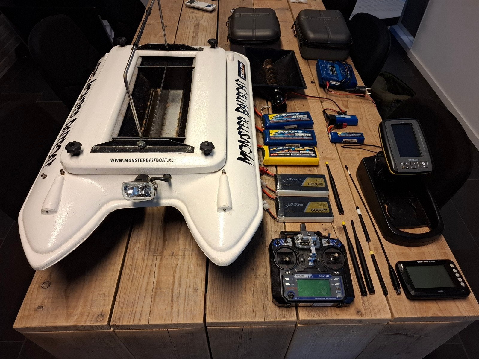 Voerboot Monsterboat, Ophalen, Gebruikt, Overige typen