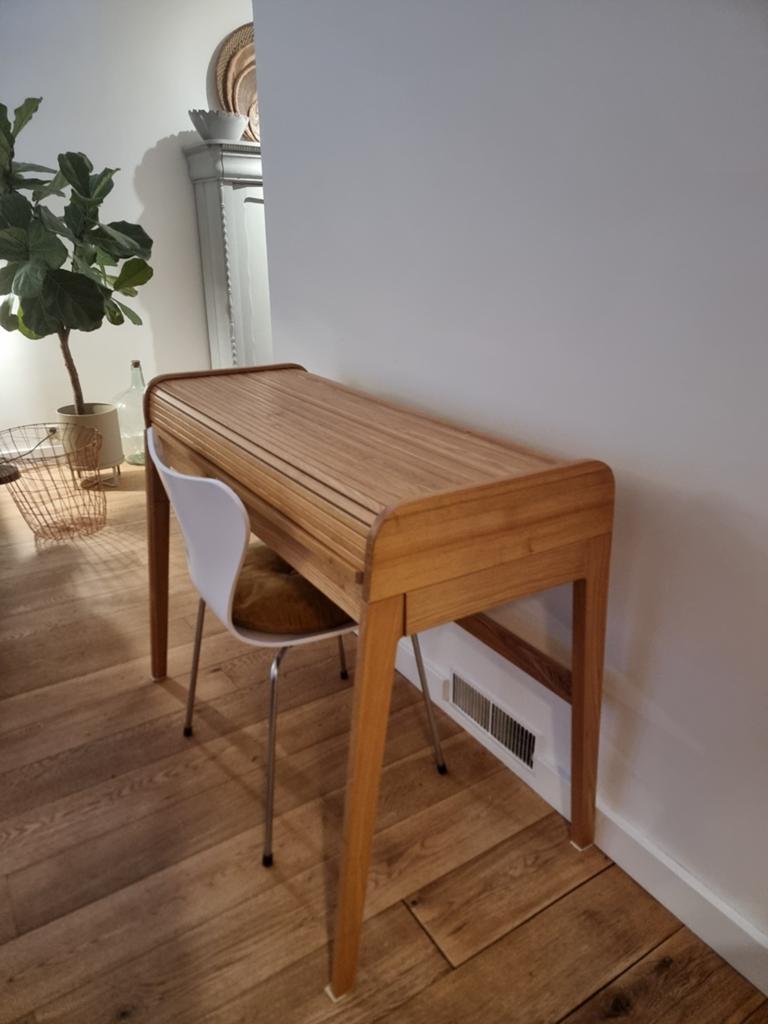 Zuiver bureau Barbier, Huis en Inrichting, Bureaus, Ophalen, Zo goed als nieuw