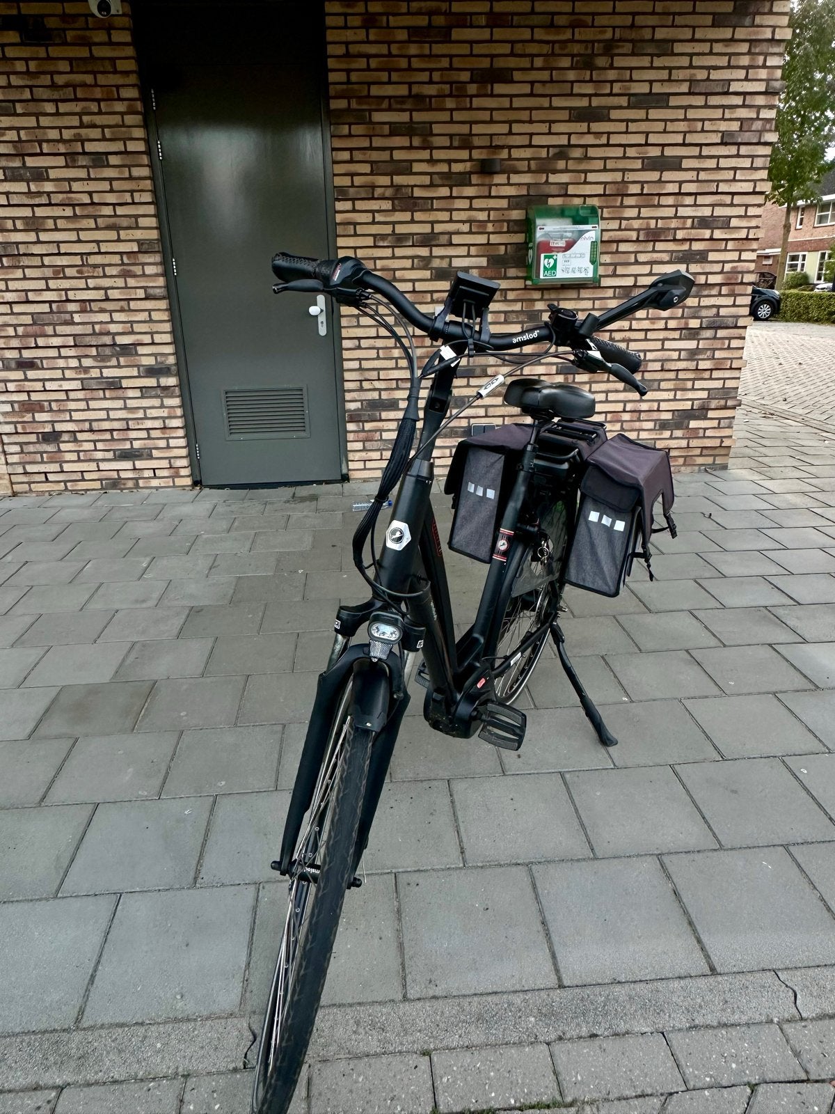 Amslod Venton LMX E-bike met fietstassen, Gebruikt, 51 tot 55 cm, 50 km per accu of meer, Ophalen