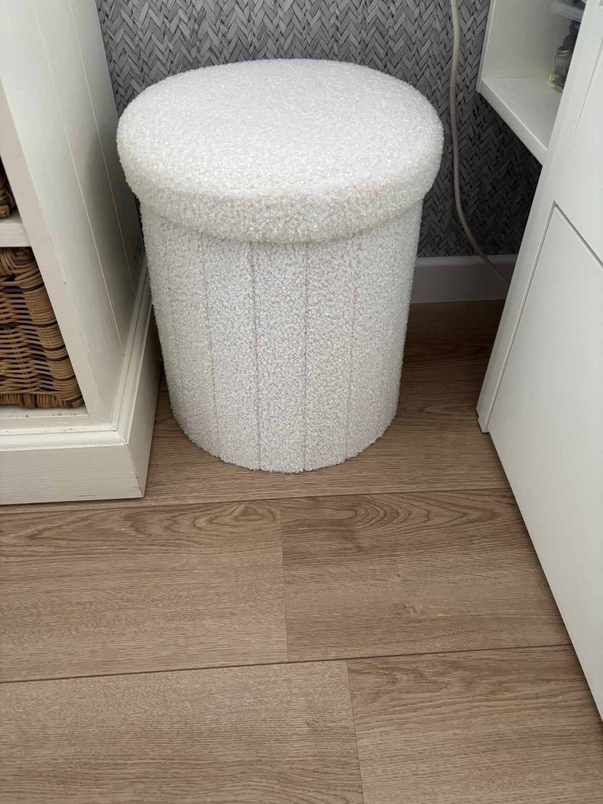Witte opbergpoef teddy nieuw, Ophalen, Minder dan 50 cm, Rond, Nieuw