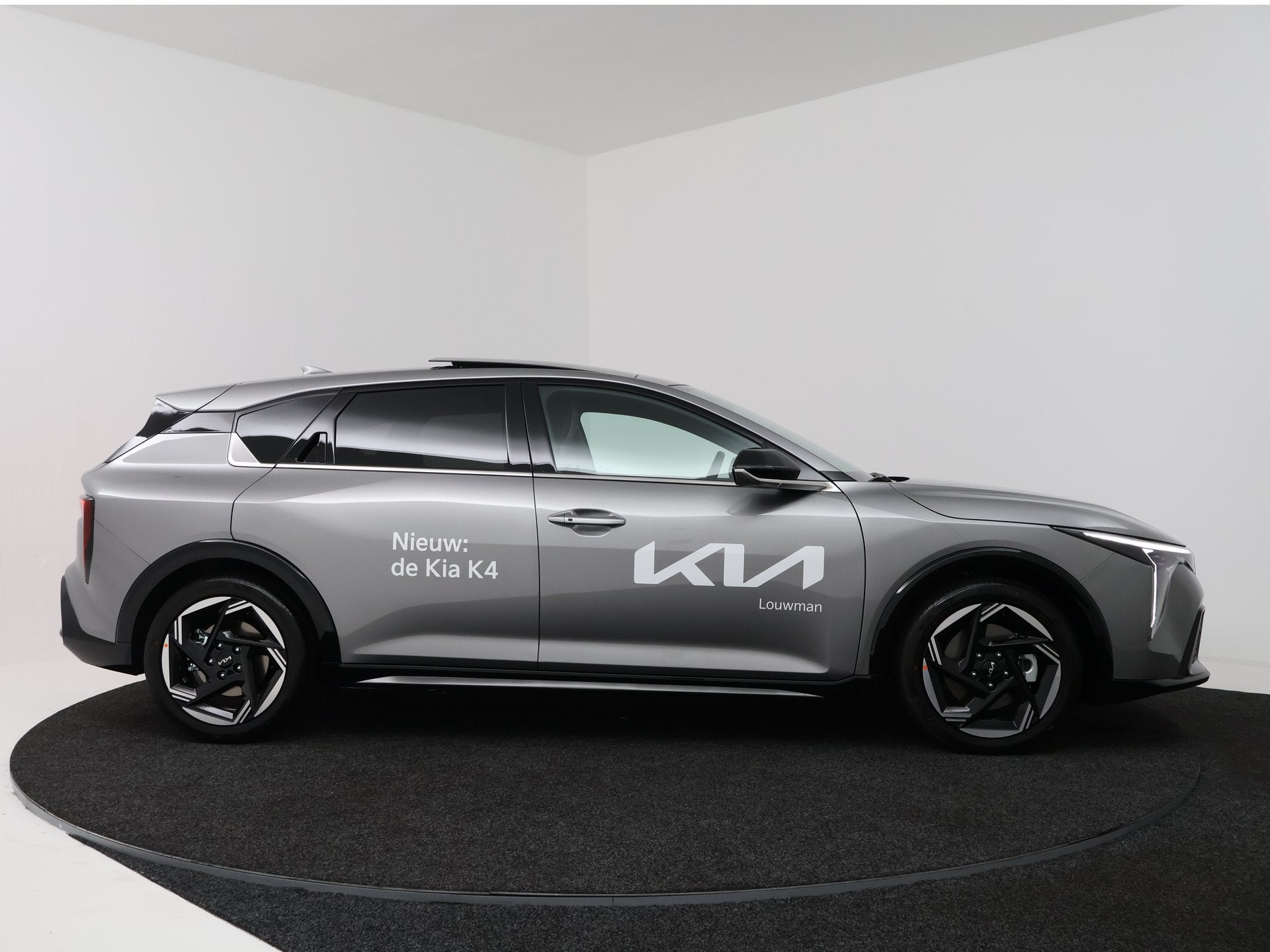 Kia K4 1.0 T-GDi MHEV GT-Line Launch Edition (pano) | Compan, Auto's, 12 maanden, 710 kg, Bedrijf, Kia Top Selectie