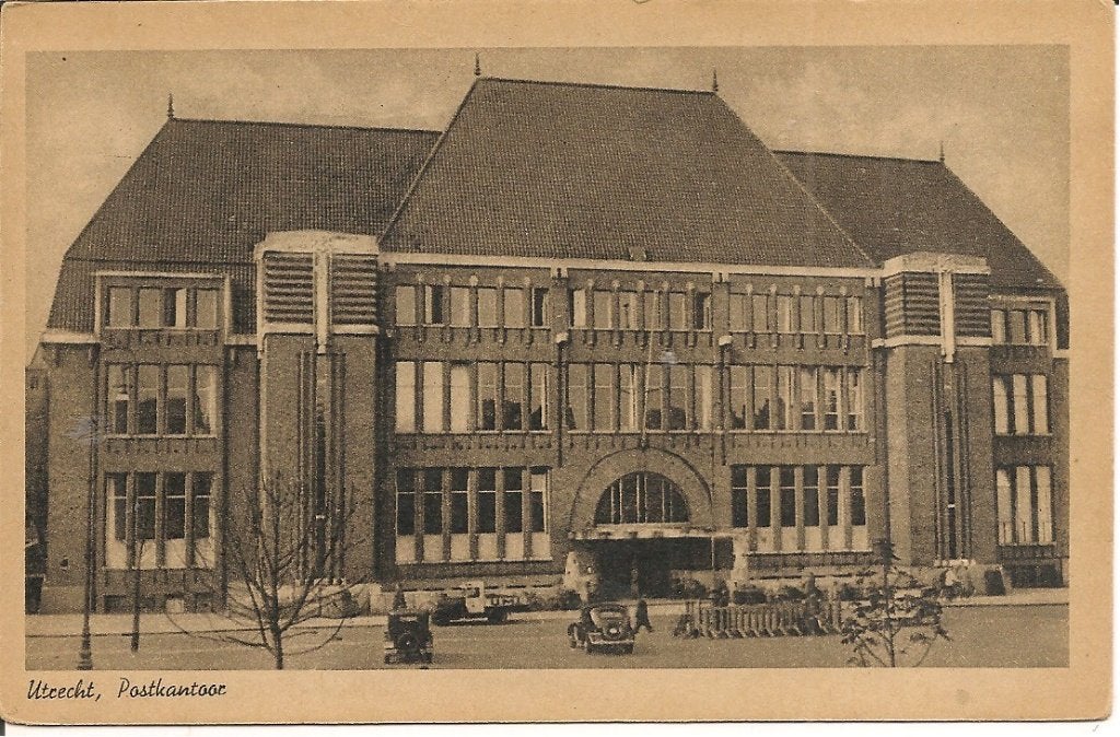 Oude ansichtkaart Postkantoor Utrecht, Ophalen of Verzenden, 1920 tot 1940, Ongelopen, Utrecht