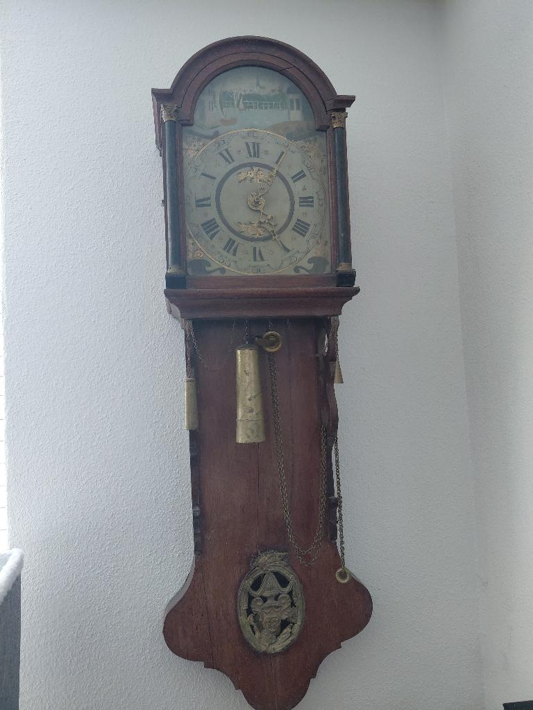 Friese staart klok, Ophalen of Verzenden