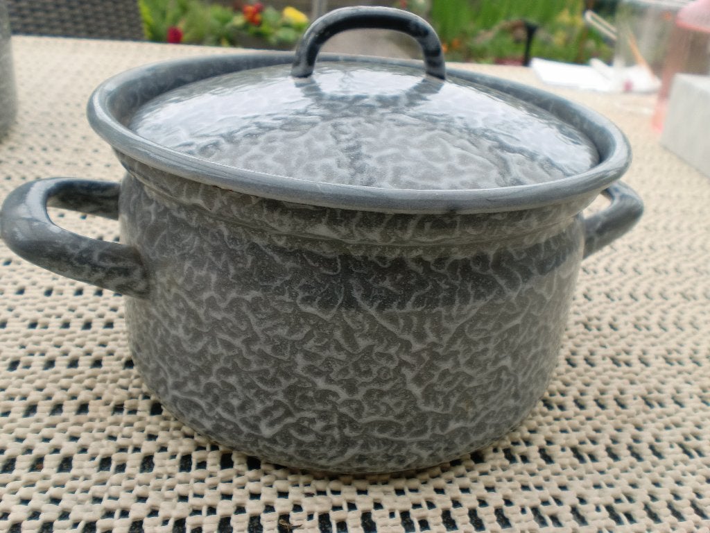Pannetje 20 cm grijs gewolkt, Ophalen of Verzenden