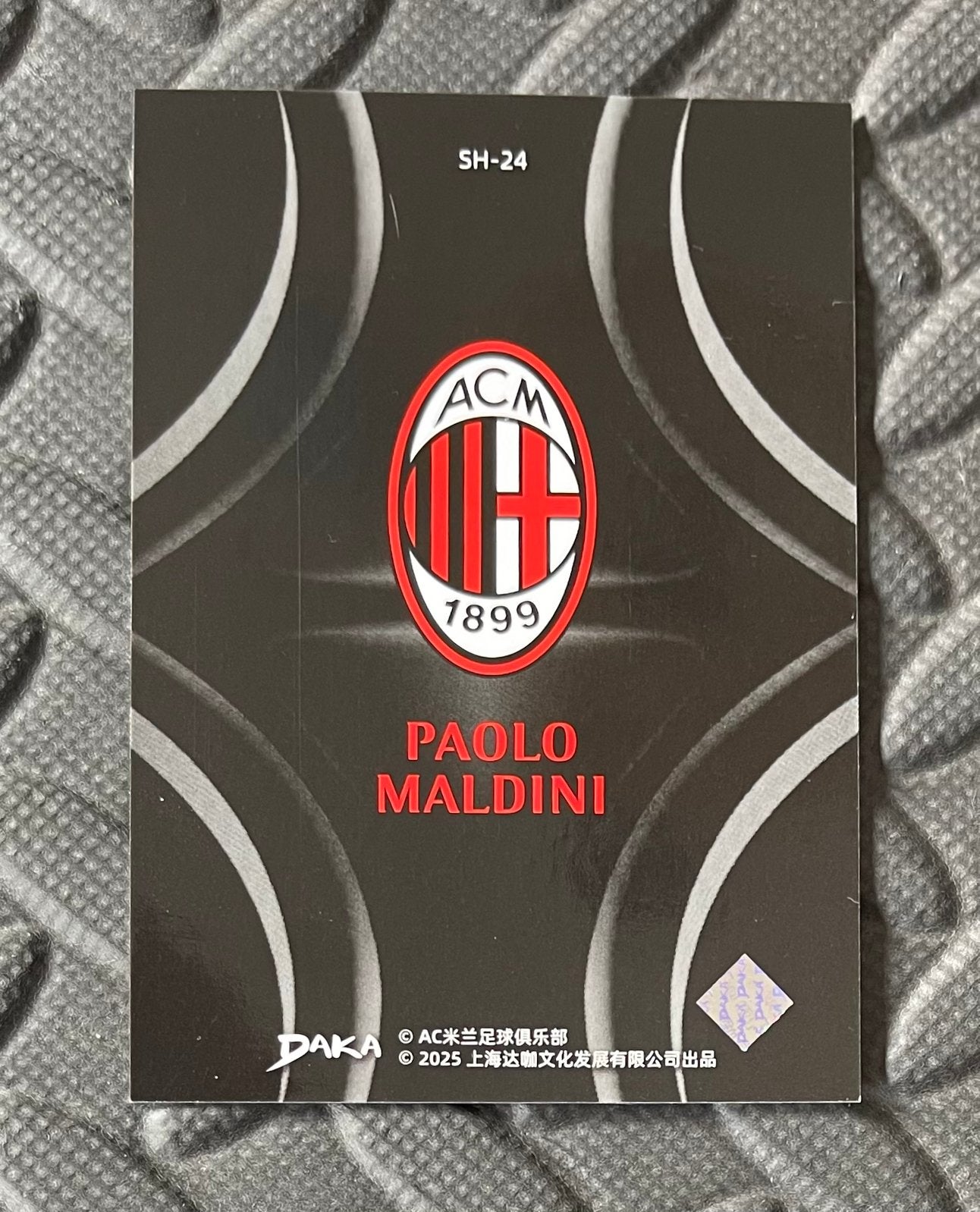 2025 Daka AC Milan Paolo Maldini SH-24, Ophalen of Verzenden, Nieuw, Buitenlandse clubs, Poster, Plaatje of Sticker