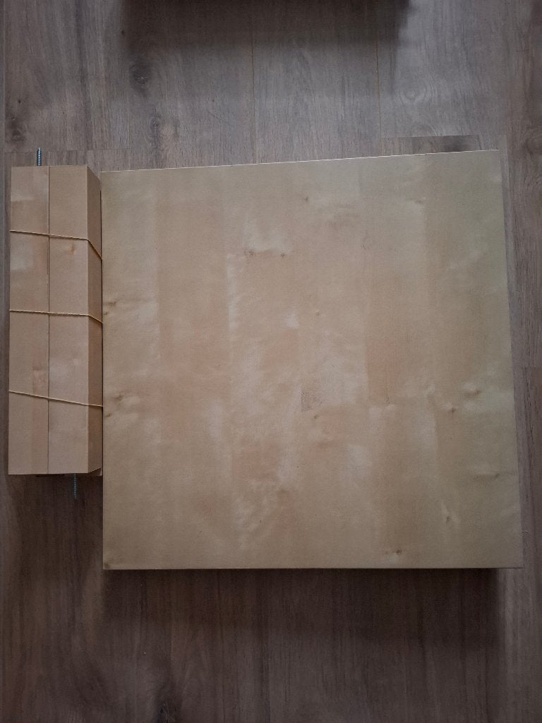 Ikea Lack bijzettafel - Licht hout - In goede staat, Strak, Gebruikt, Vierkant, 55 tot 75 cm