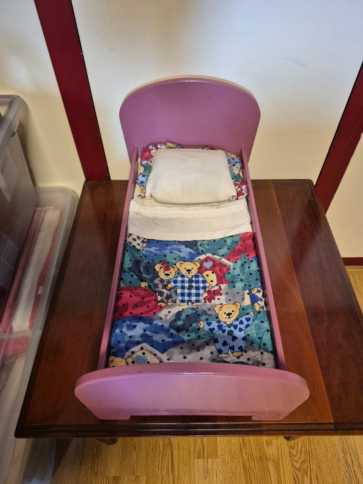 Poppenbed, pratende pop en toebehoren ZGAN, Ophalen of Verzenden, Zo goed als nieuw, Babypop