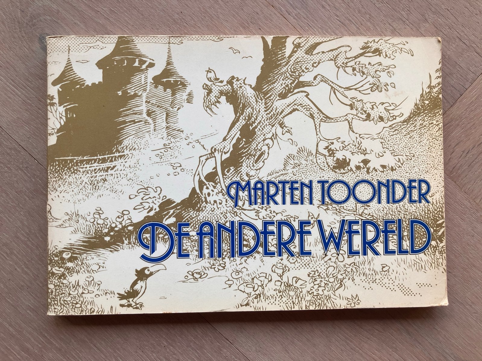 Marten Toonder - De Andere Wereld (Bommel stripboek), Boeken, Ophalen of Verzenden, Gelezen