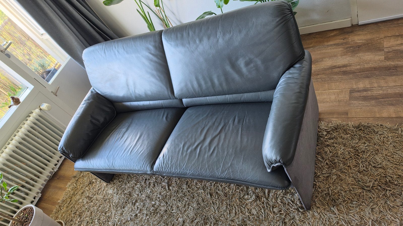 Leolux Bora Bèta, donkergrijs leer, zo goed als nieuw, Ophalen, Overige maten, Minder dan 75 cm, 150 tot 200 cm