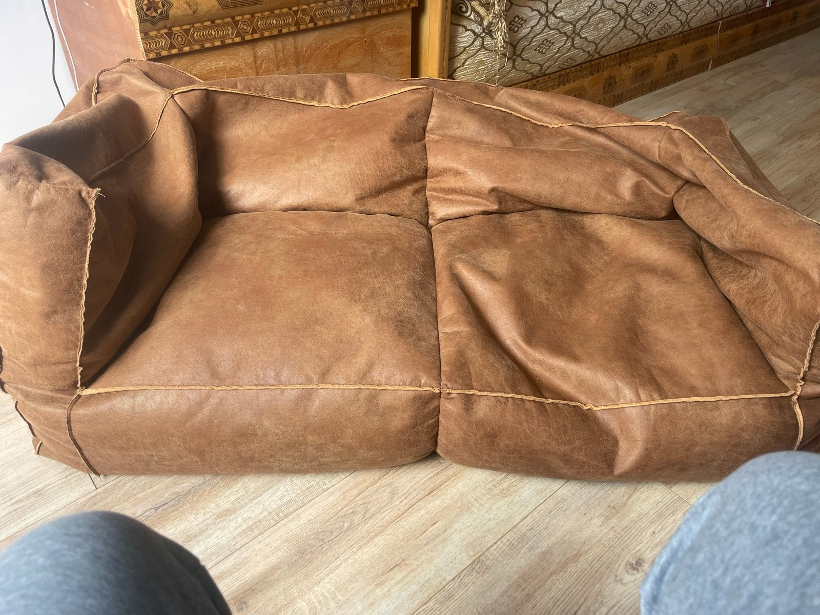 Lounge Pug Zitzakstoel - Bruin Leerlook, Huis en Inrichting, Zitzakken, Ophalen, Gebruikt, Bruin, Zitzakstoel