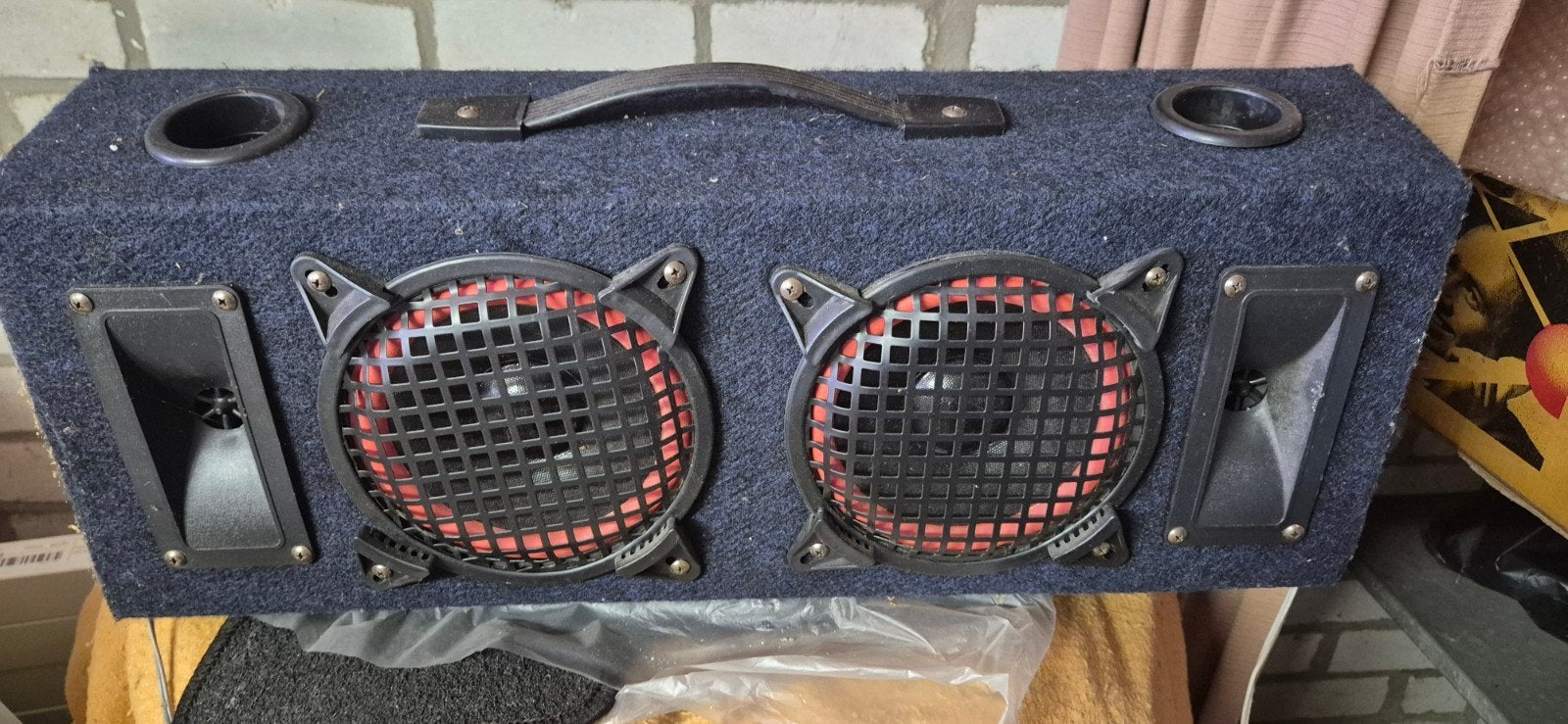 Robuuste speakerbox, Ophalen of Verzenden, Gebruikt, 60 tot 120 watt, Overige merken