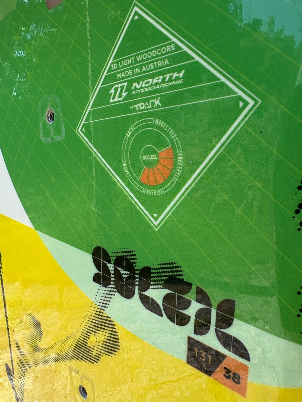 North Soleil 131/38 cm, Watersport en Boten, Kitesurfen, Ophalen, Gebruikt, Twintip, Kiteboard