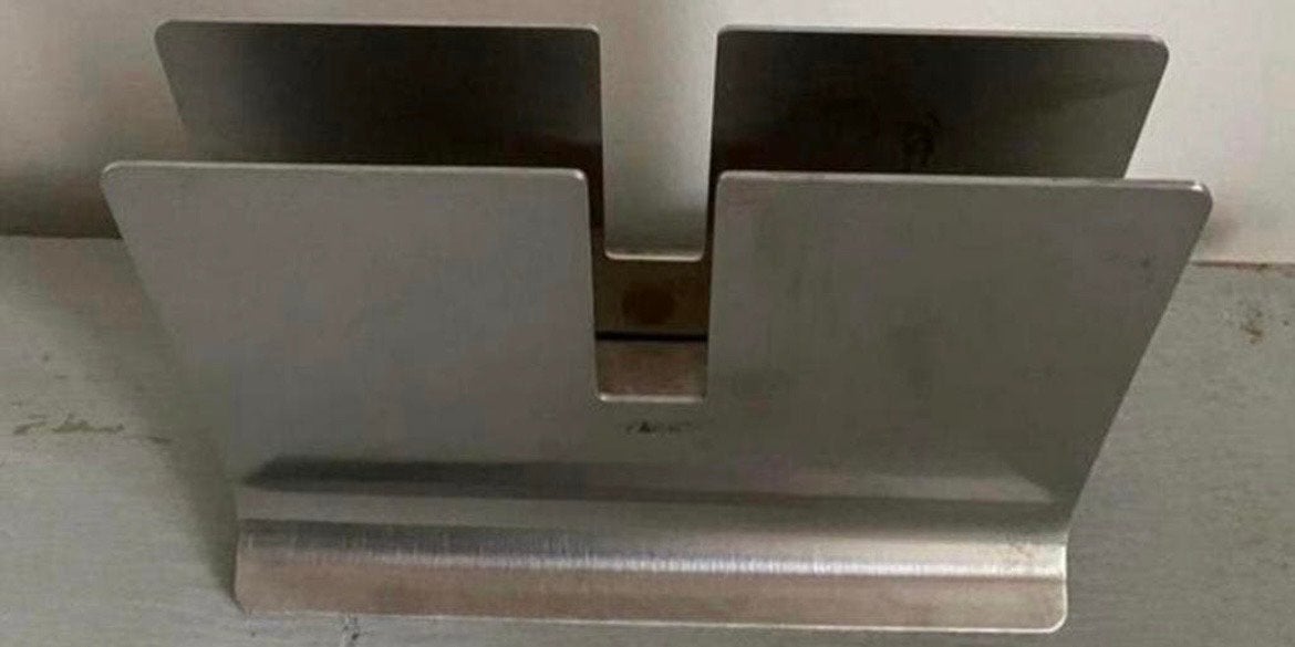 Metalen servet- of brievenhouder, Huis en Inrichting, Woonaccessoires | Overige, Ophalen of Verzenden, Zo goed als nieuw, Zilver