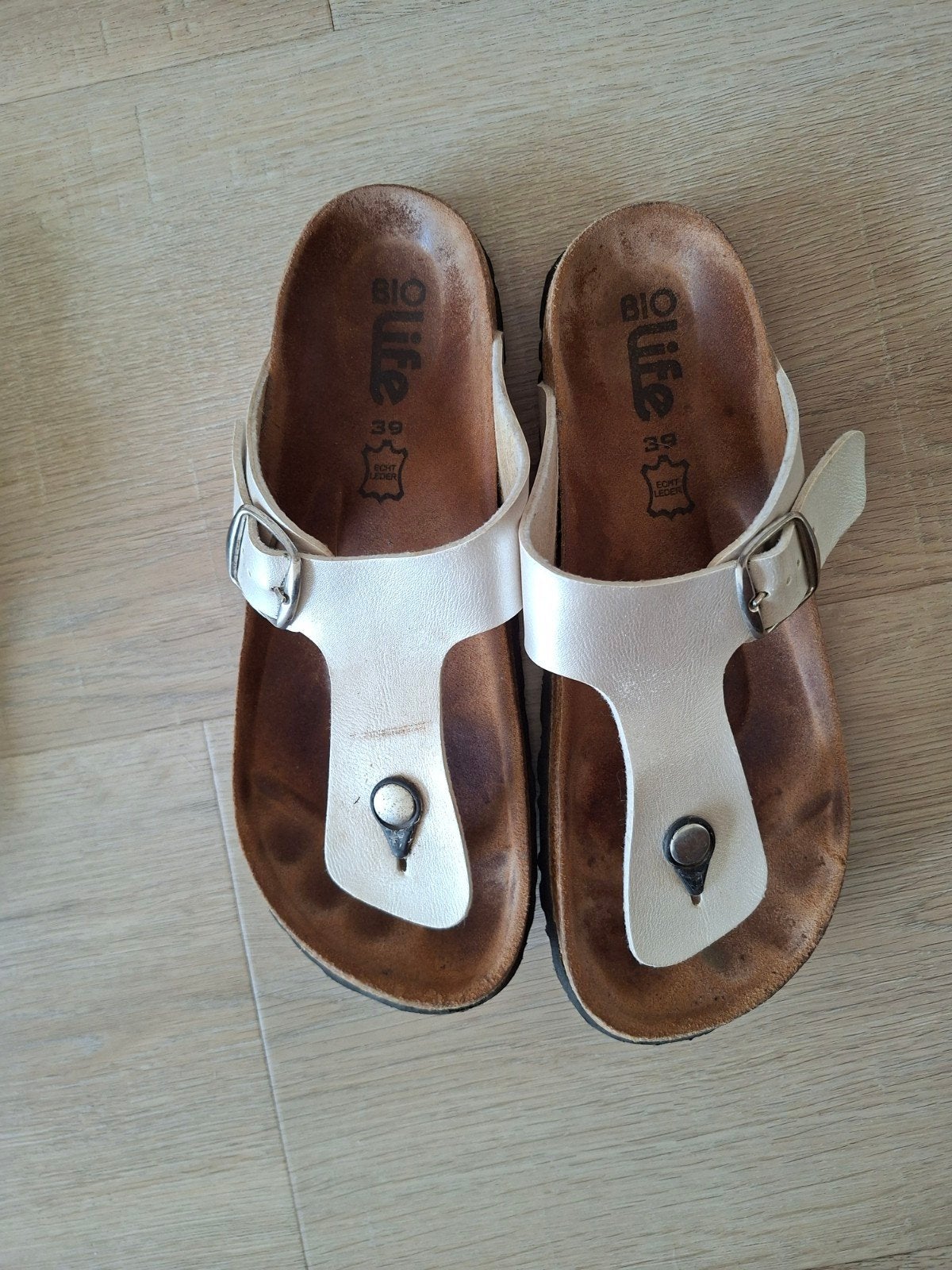 Slippers,  Bio Life, maat 39, beige., Kleding | Dames, Ophalen of Verzenden, Gedragen, Beige