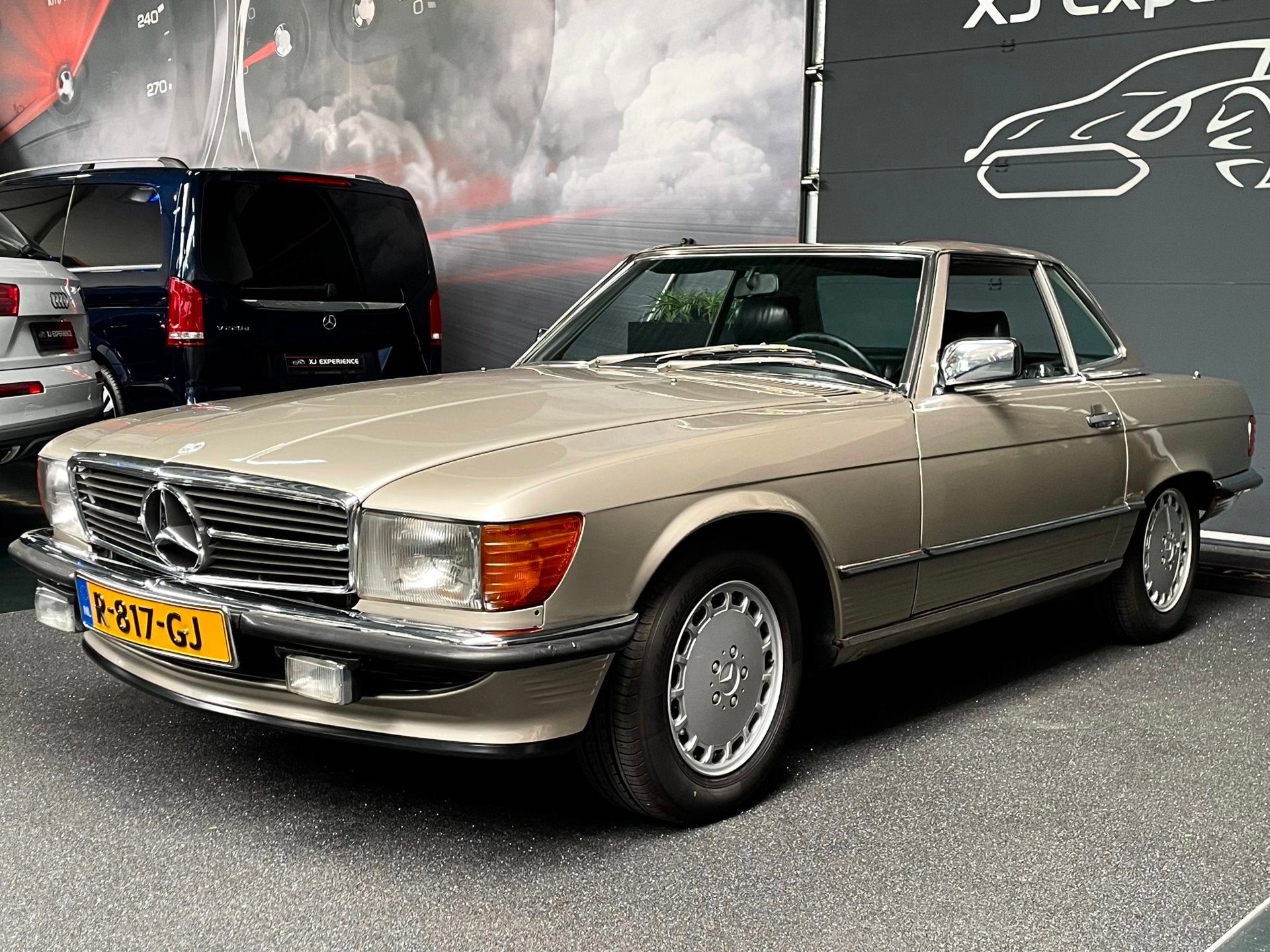 Mercedes-Benz SL-klasse 300 SL, Auto's, Mercedes-Benz, Automaat, Achterwielaandrijving, Gebruikt, Zwart