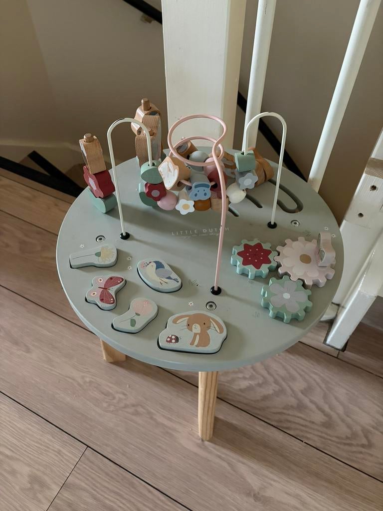 Little Dutch activiteitentafel, Kinderen en Baby's, Ophalen, Zo goed als nieuw