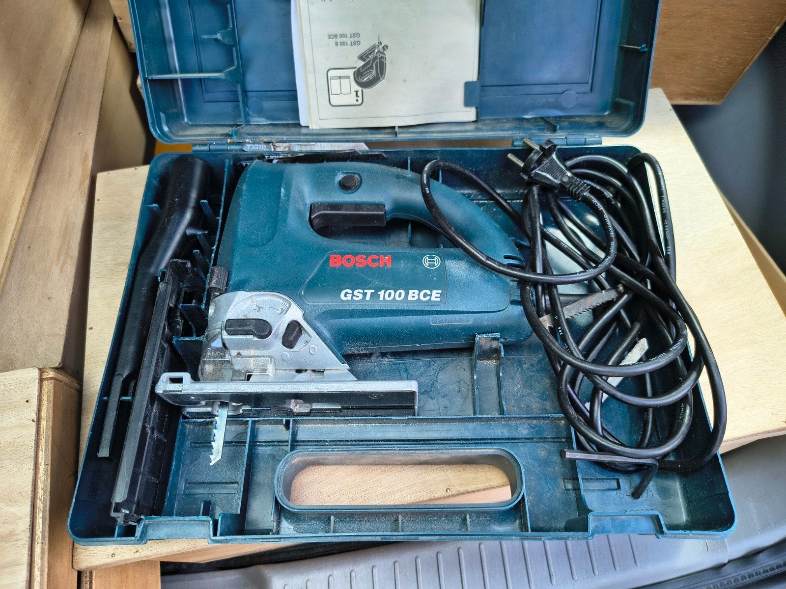 Bosch GST 100 BCE Decoupeerzaag - Zo goed als nieuw, Ophalen, Decoupeerzaag, 600 tot 1200 watt, Zo goed als nieuw
