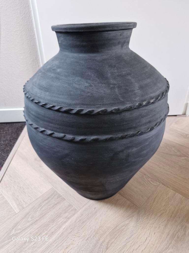 Grote sierpot, 57 cm hoog, diameter 40 cm, Huis en Inrichting, Woonaccessoires | Vazen, Ophalen, Gebruikt, 50 tot 75 cm, Zwart
