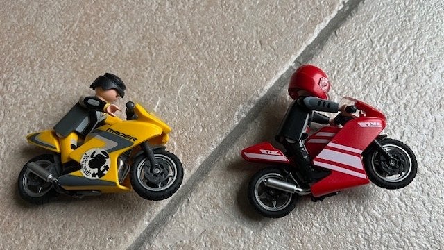 Playmobil superbike 5522 en racemotor 5116 10 cm, Kinderen en Baby's, Speelgoed | Playmobil, Ophalen of Verzenden, Gebruikt