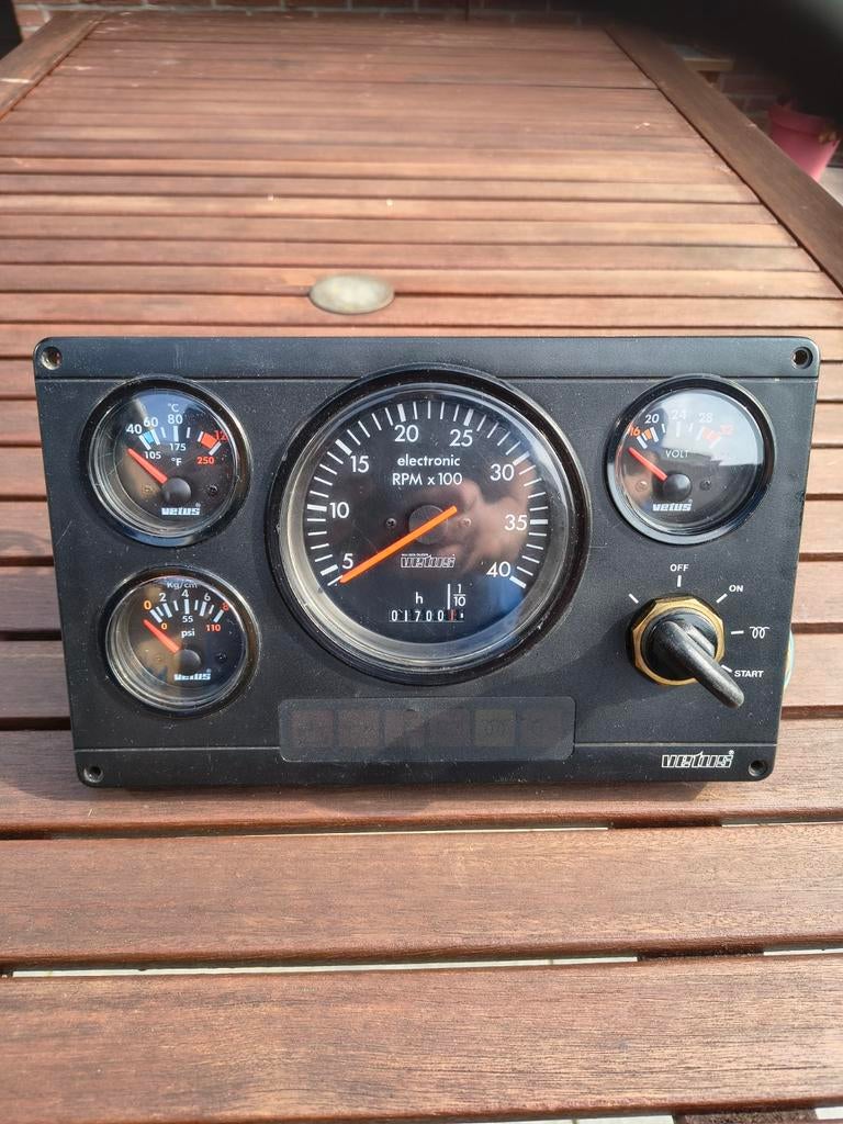 Vetus Motorpaneel met Toerenteller en Meters, Watersport en Boten, Ophalen of Verzenden, Gebruikt, Motor en Techniek