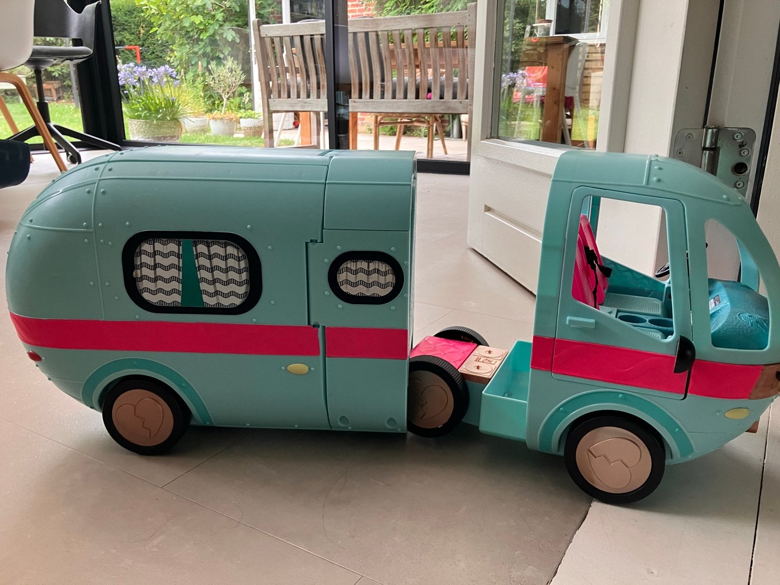 LOL Surprise OMG 2-in-1 Glamper Camper Speelset, Ophalen, Zo goed als nieuw