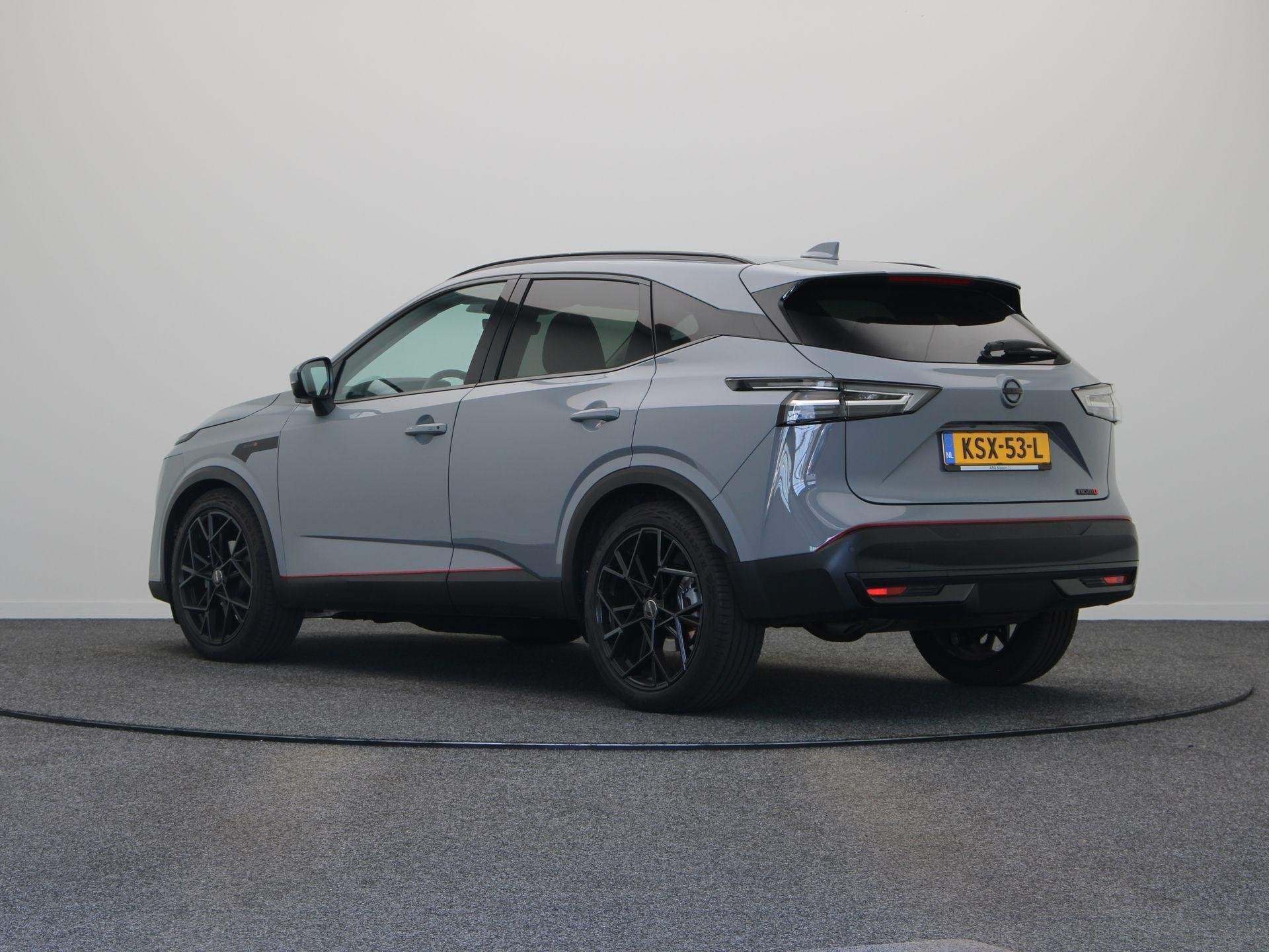Nissan Qashqai 158pk MHEV Nismo + | Nissan Motorsport | Excl, Dealer onderhouden, Stof, 1800 kg, 4 cilinders